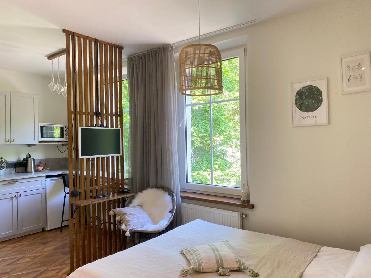 Cozy And Bright Sauliu Studio In Klaipėda Buitenkant foto